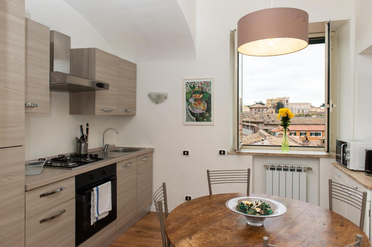 House Santa Caterina * Rom